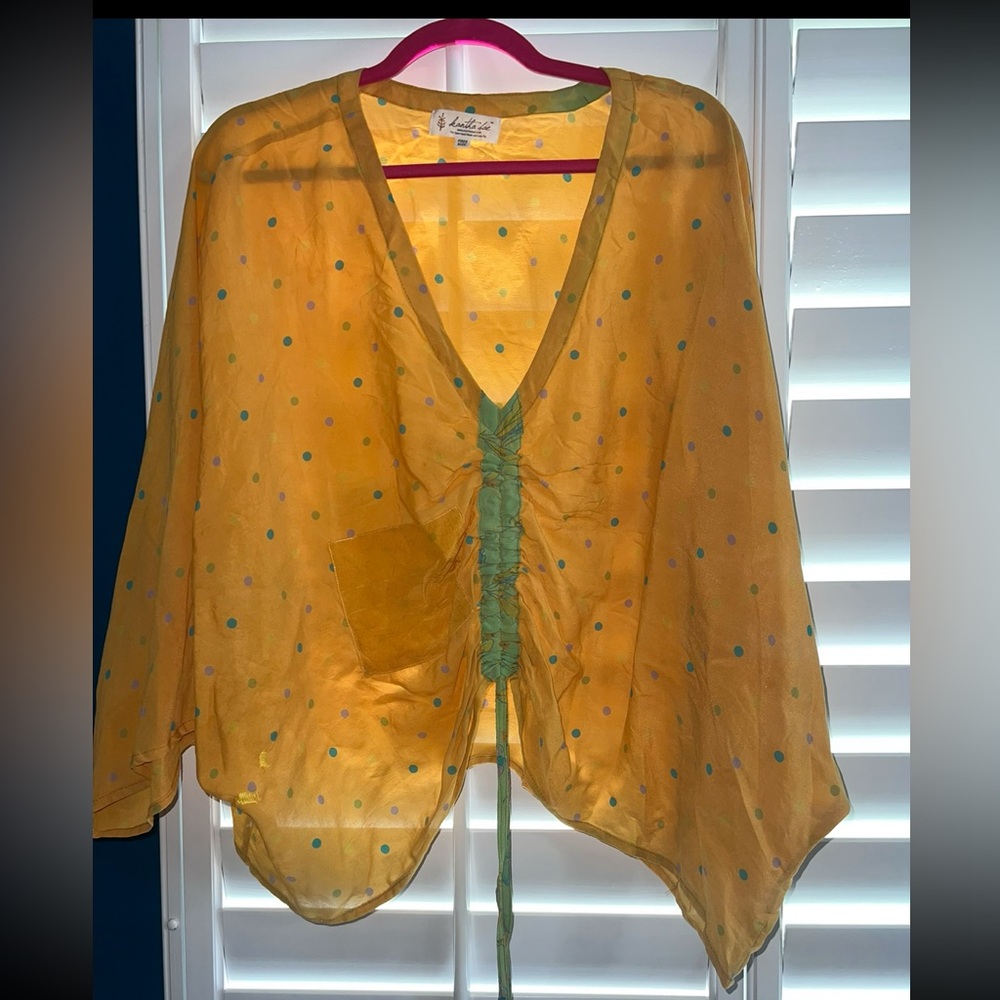 Kantha Bae Butterfly top: OS-2-22 buttery yellow with polka dots
